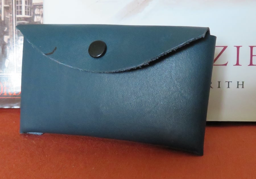 Navy Blue leather key case with internal key ring plus lobster claw.