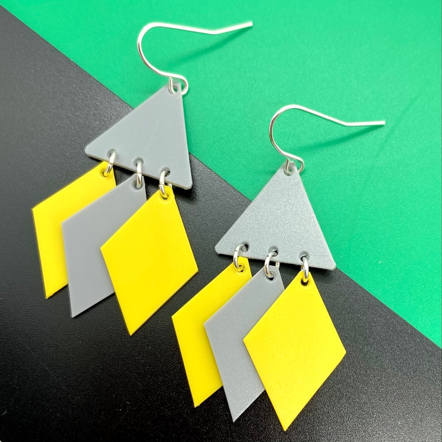 80’s vibe yellow and grey diamond shape dangle earrings