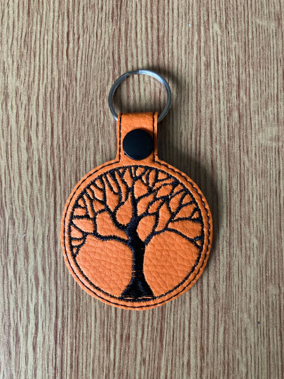 1190. Tree of life keyring.