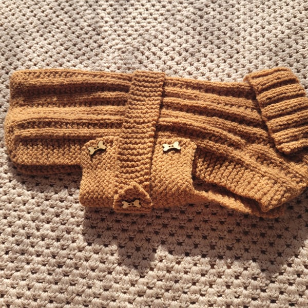 Patterned Tan dog coat 
