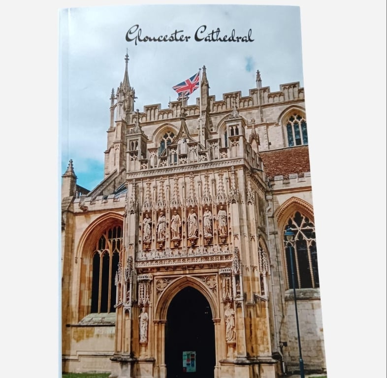 Gloucester Cathedral VE Day Photography printed 120 lines notebook 
