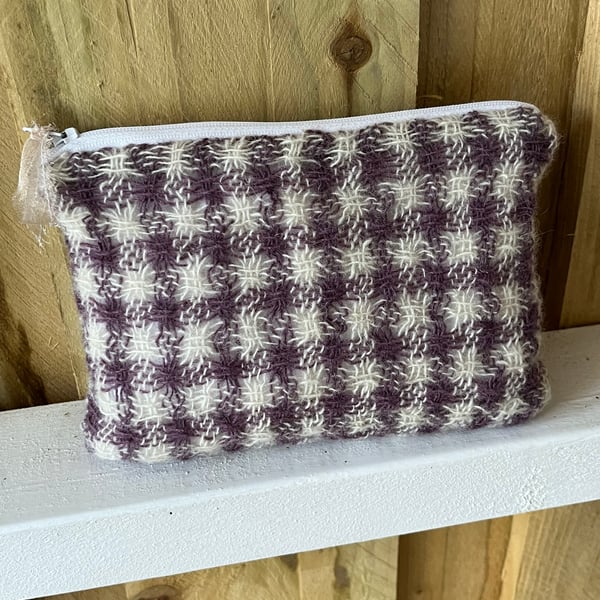  Pouch (Maja)