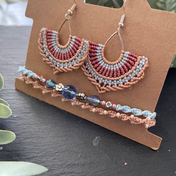 Bracelet and earring set, micro macrame beaded jewelry set, boho vibe 