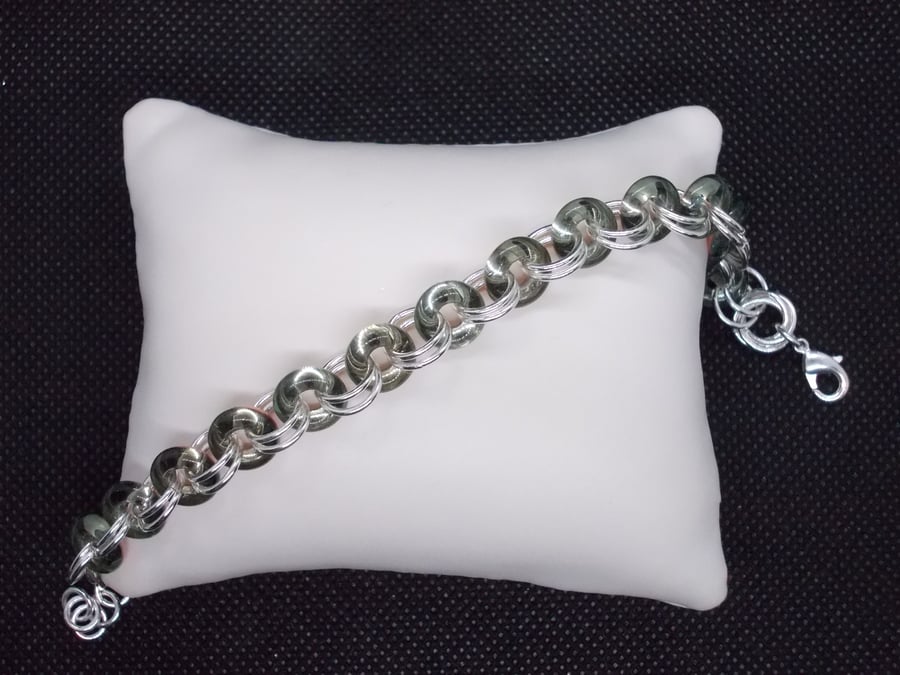 SALE - Two tone glass ring linked bracelet