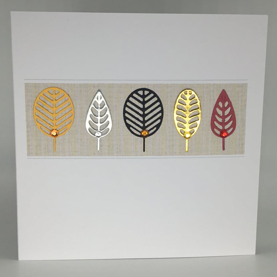 Blank card - row of leaves