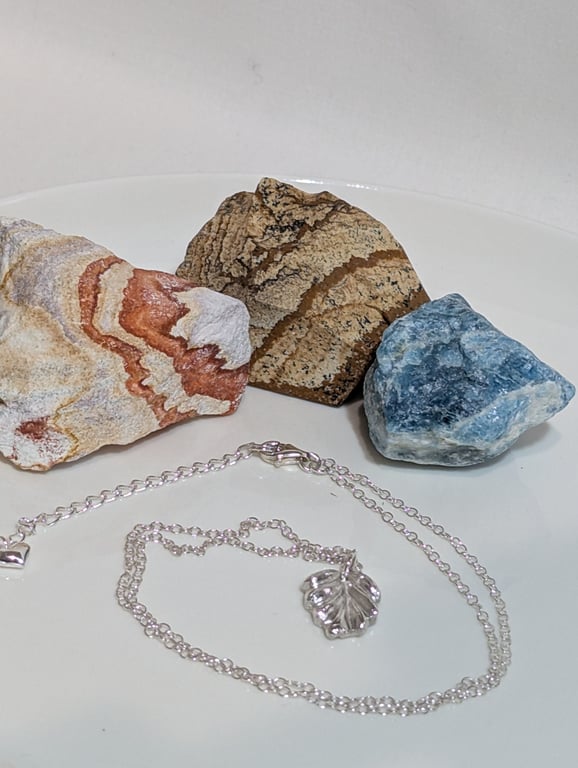 Fine Silver Leaf Pendant