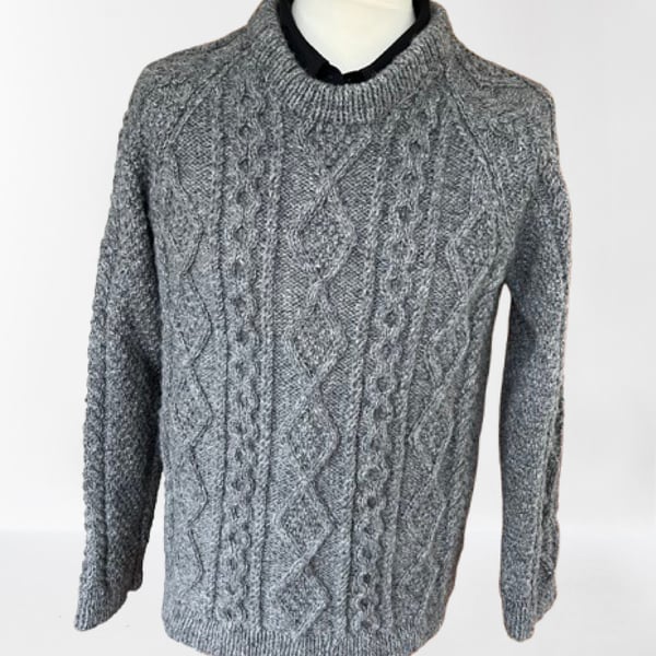Grey Hand Knitted Aran Weight Shetland Wool Sweater Chest 107-112cms (42-44")