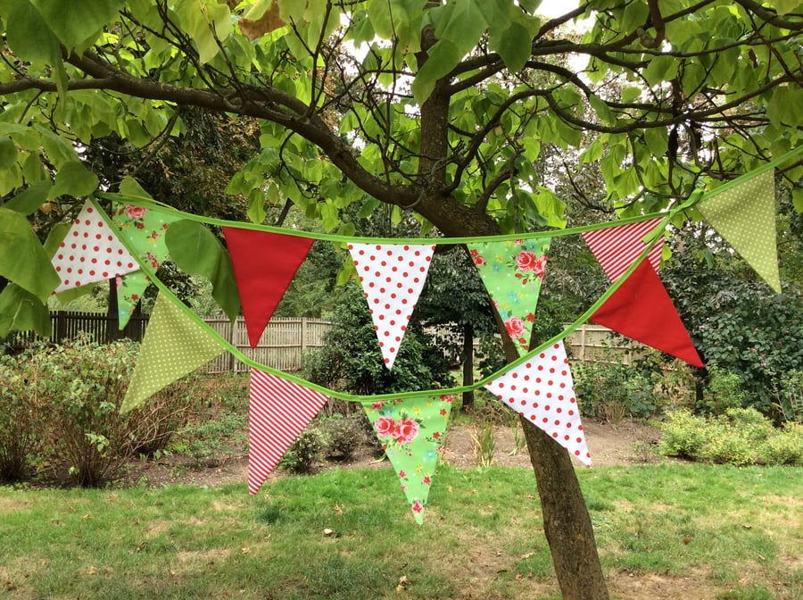 Bunting - 12 small flags in red, lime and cream 1.8m of flags