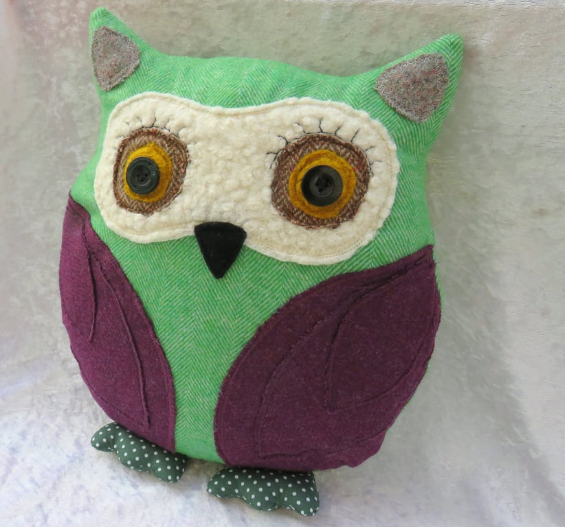 Owl cushion made from wool, 35cm tall
