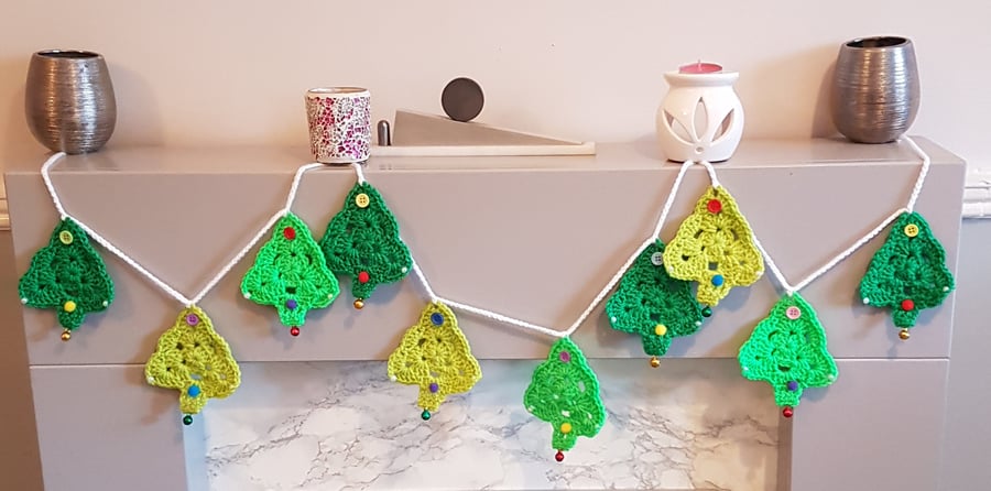 Hand crochet Christmas tree garland 