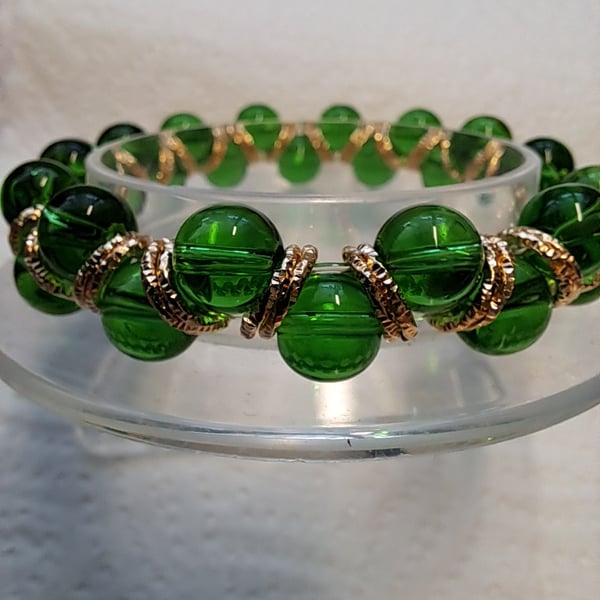 Stretch Watery Emerald glass beaded Chevron Bracelet