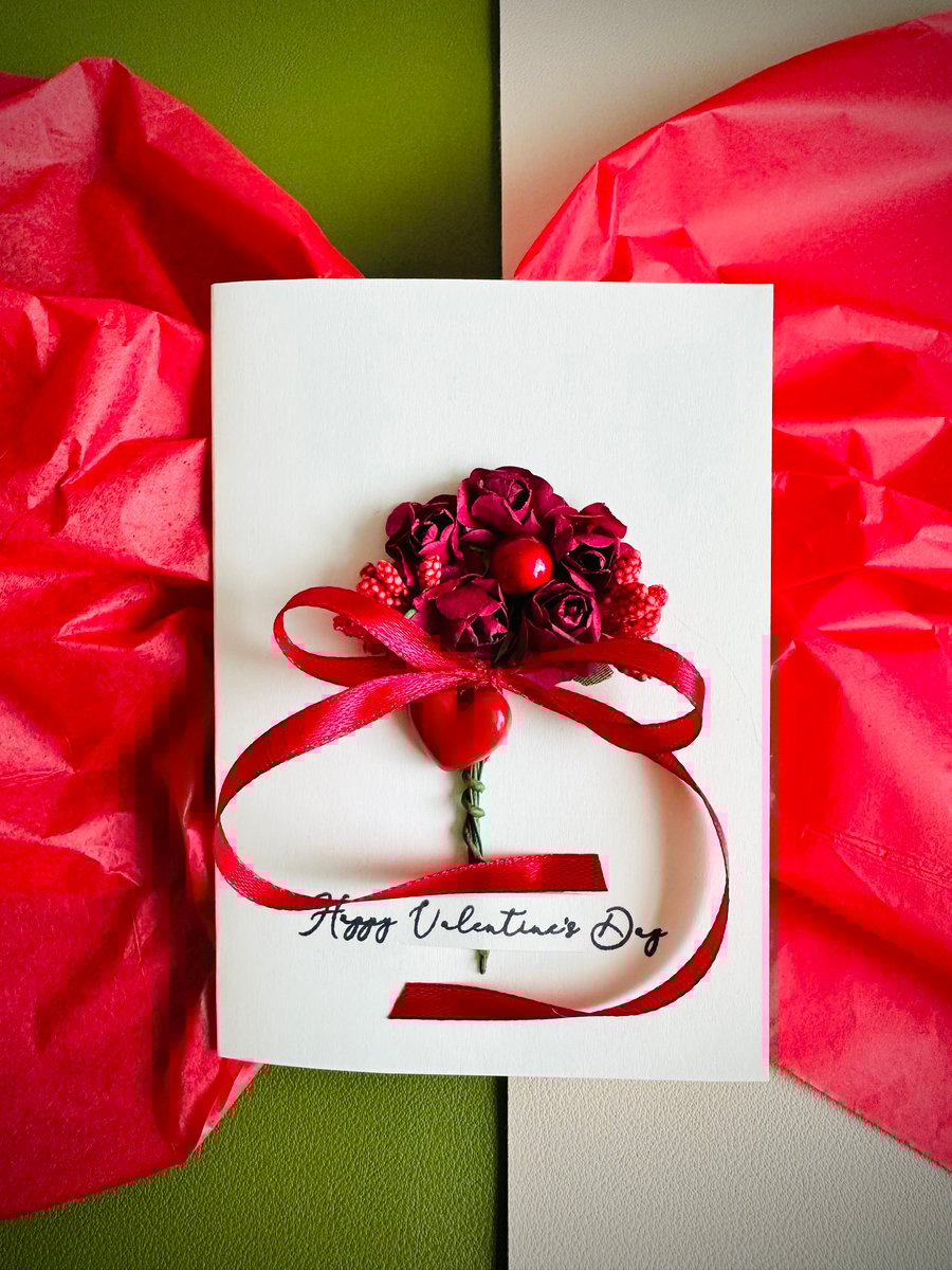 Red rose bouquet wife wedding anniversary keepsake card from husband