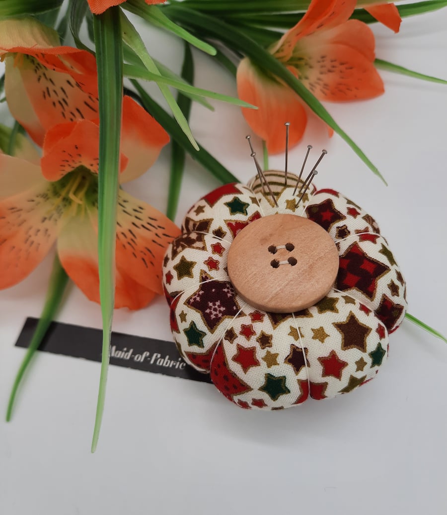 Christmas fabric flower pin cushion