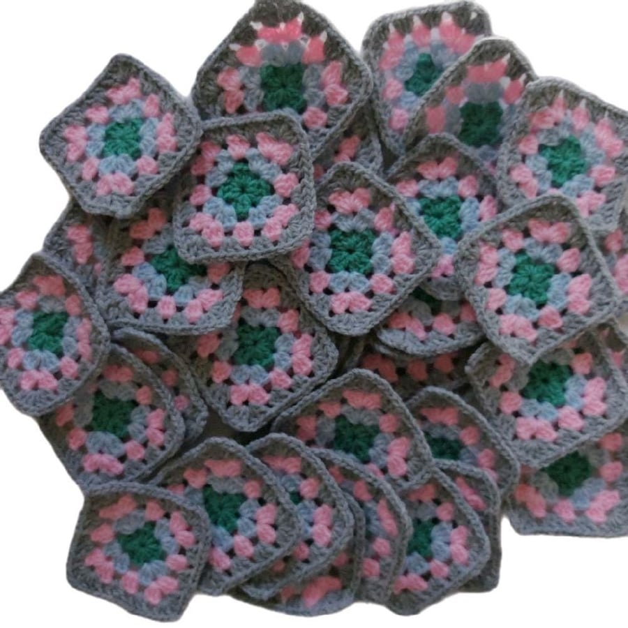 Handmade Pastel Vintage Lullaby Granny Squares Crochet Patchwork - Soft Gray Pin
