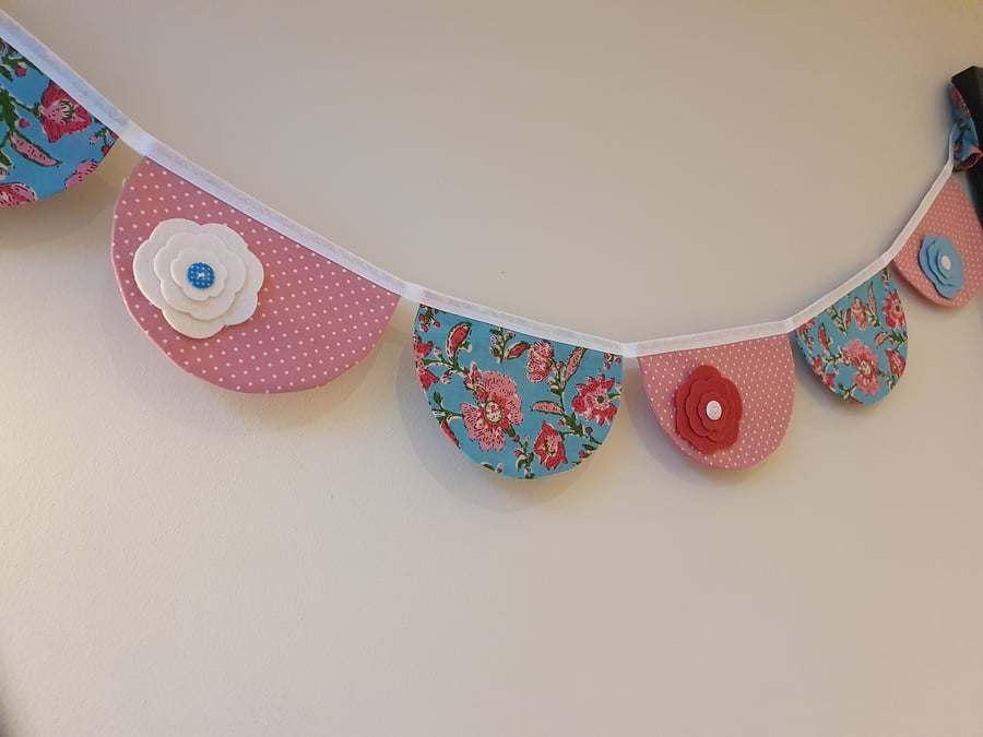 Pink and Turquoise Floral Scallop Bunting