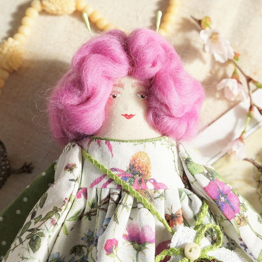 Campion, A Faerie Doll
