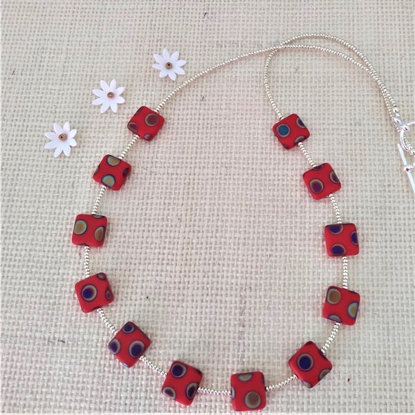 18" Red Spot Design Beaded Necklace