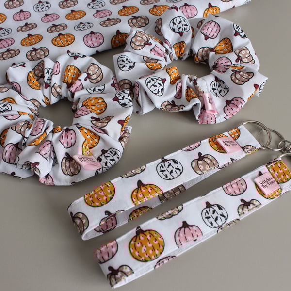 Handmade Pumpkin Scrunchies & Wristlet Set, Autumn Fall Halloween Accessories