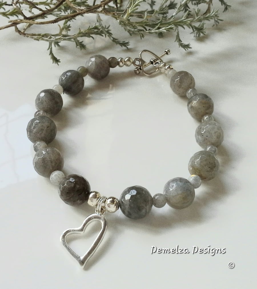 Labradorite & 4mm Moonstone Heart Bracelet