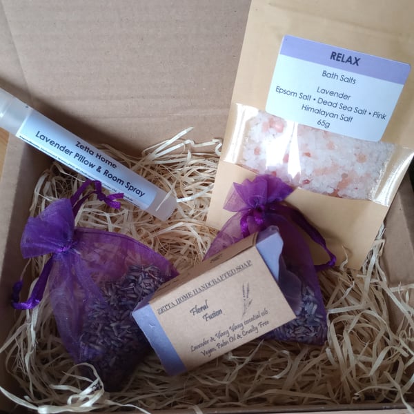 Lavender Gift set, relaxing gift, pamper hamper, mini self care gift, letterbox 