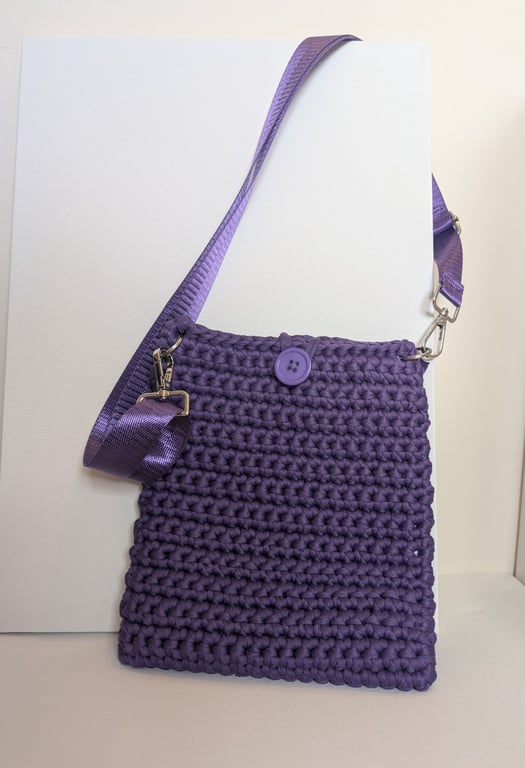 Handmade lined purple crochet t-shirt yarn crossbody bag with adjustable straps
