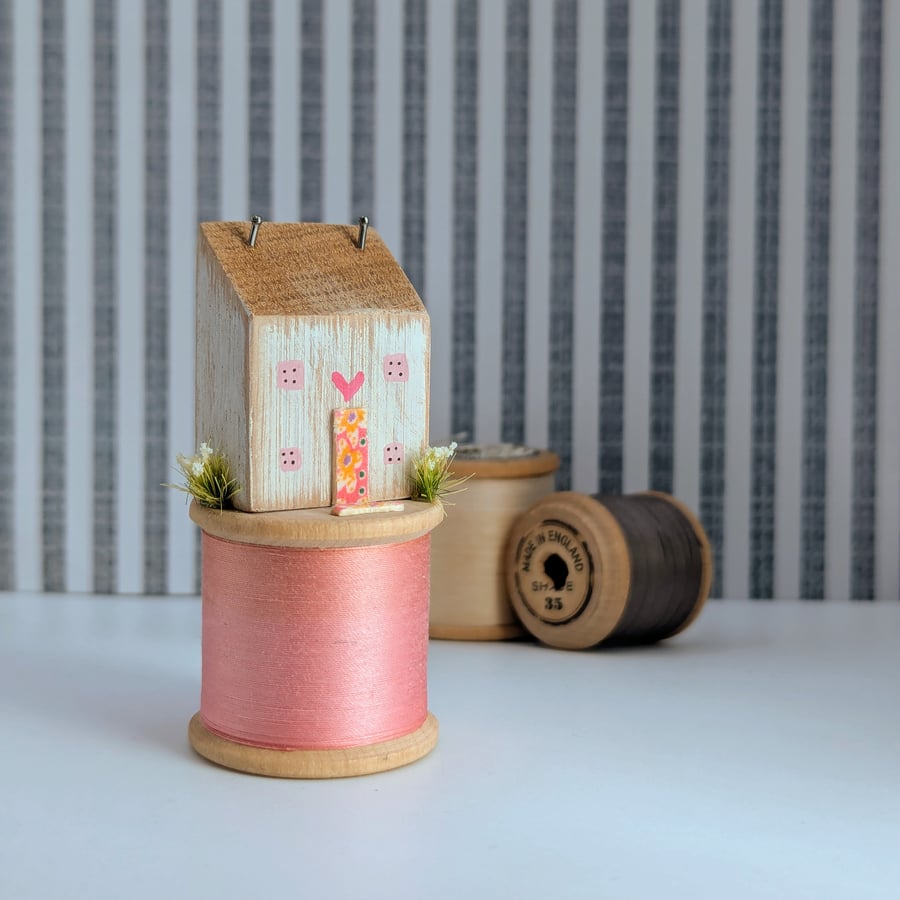 Thread Cottage - Handmade Tiny Oak Home Decor 