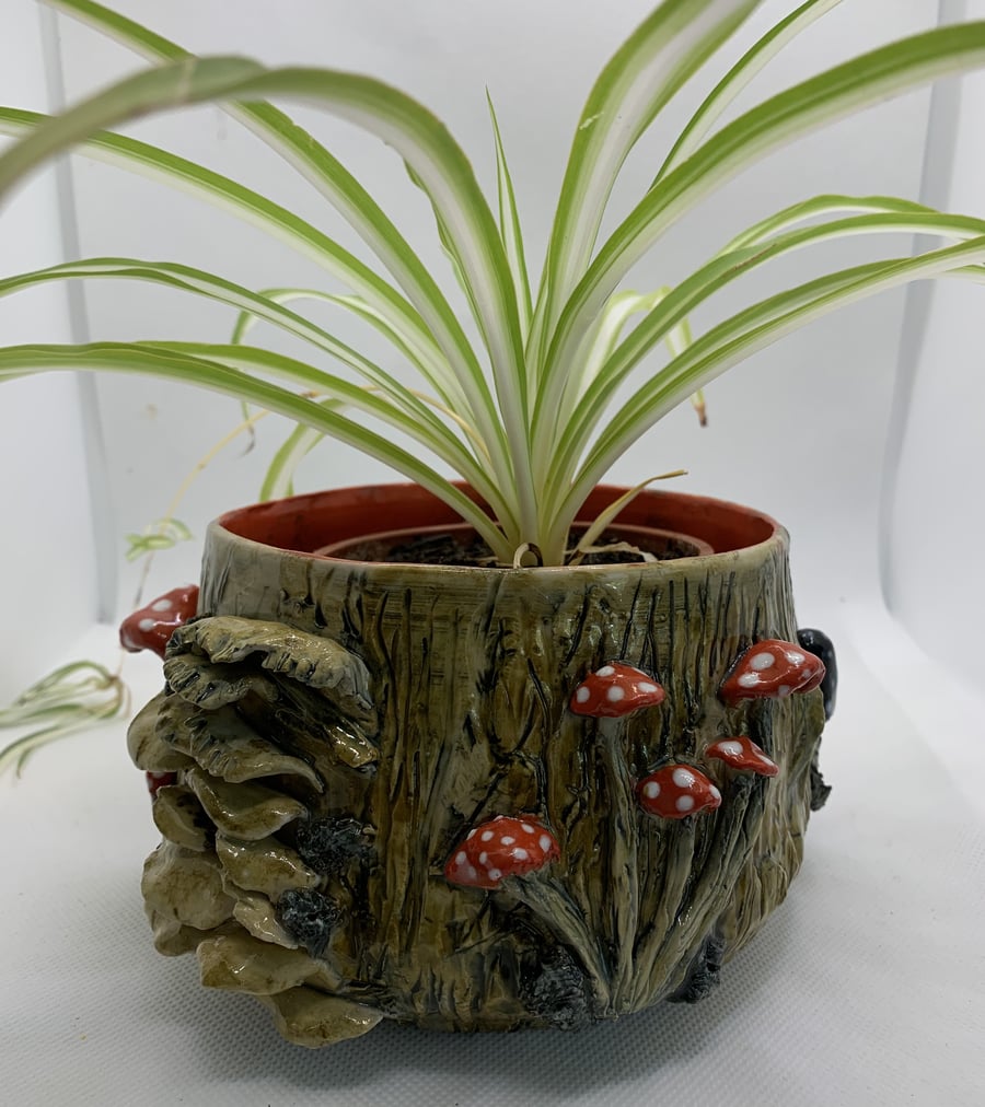 Decorated plantpot