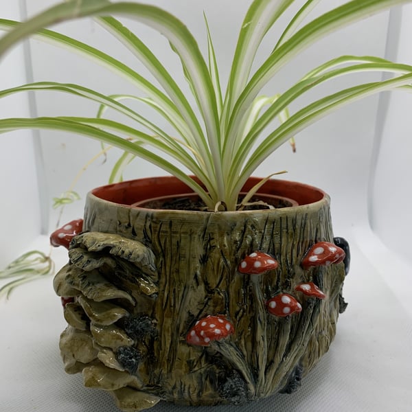 Decorated plantpot