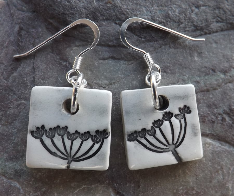 Cow Parsley ceramic and sterling silver drop earrings in black, white and grey