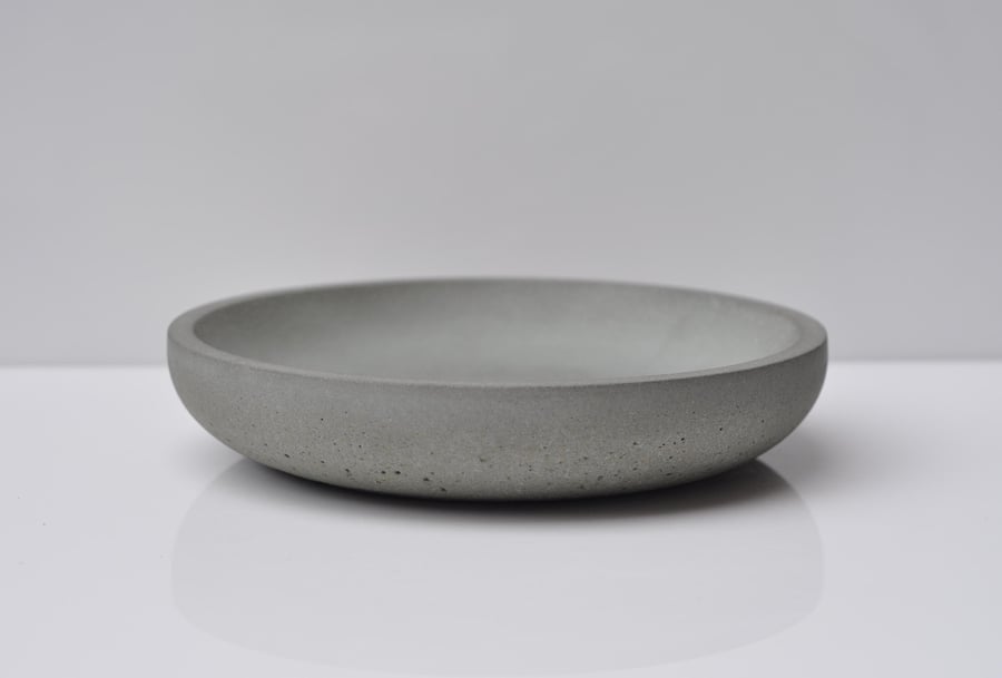 Handmade Shallow Concrete Bowl - Round Cement Textured Plate Steel Grey Beton Ke