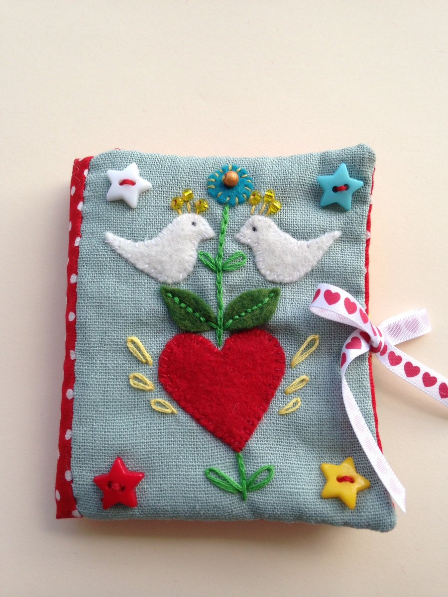 Folk art needlecase 