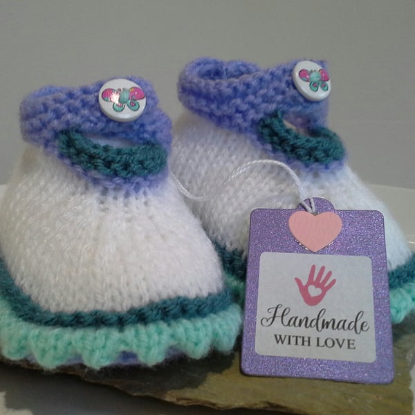 Baby Girl's Knitted Shoes 6-9 months size