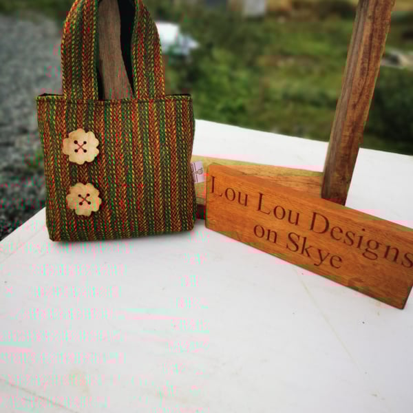 Harris Tweed Handbag with coconut shell buttons 