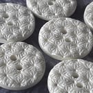 15mm Pearl Effect Flower DAISY Buttons