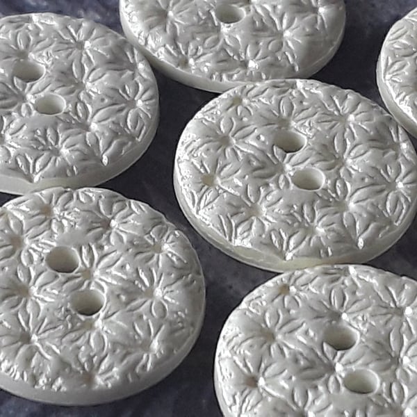 12.5mm  Pearl Effect Flower DAISY Buttons