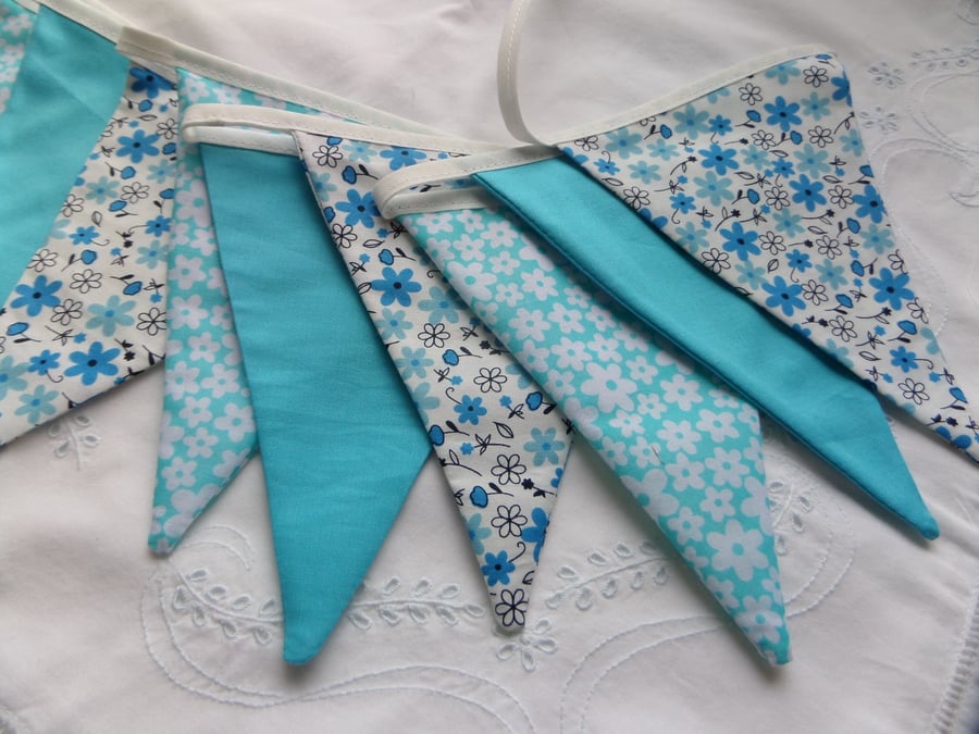 Turquoise Bunting, pretty flowers, 12 flags, 2.4m with ties