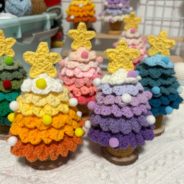  crochet Christmas tree 