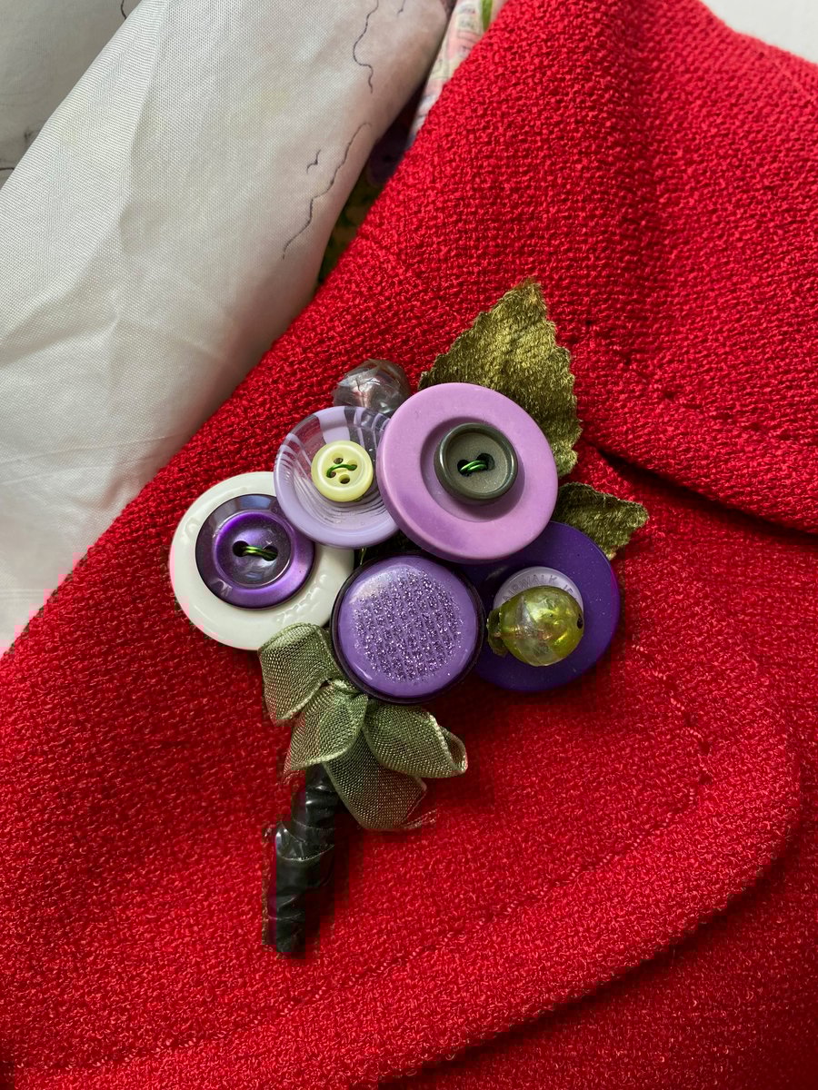 Vintage Buttons Flower Posy Brooch Corsage