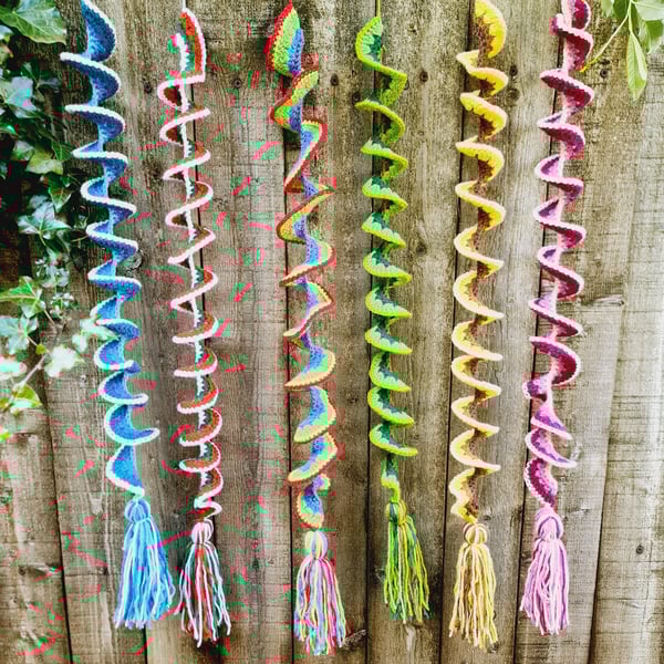 Garden & Window Twisters, Wind Spinners 