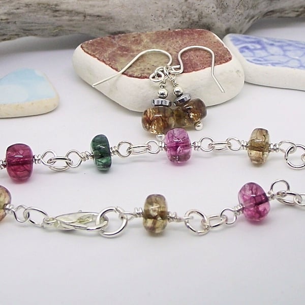 Agate gemstone and wire bracelet and earrings pink green silver