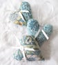 SET OF 3 WILLIAM MORRIS LAVENDER BAGS - HEART SHAPED - Image 3