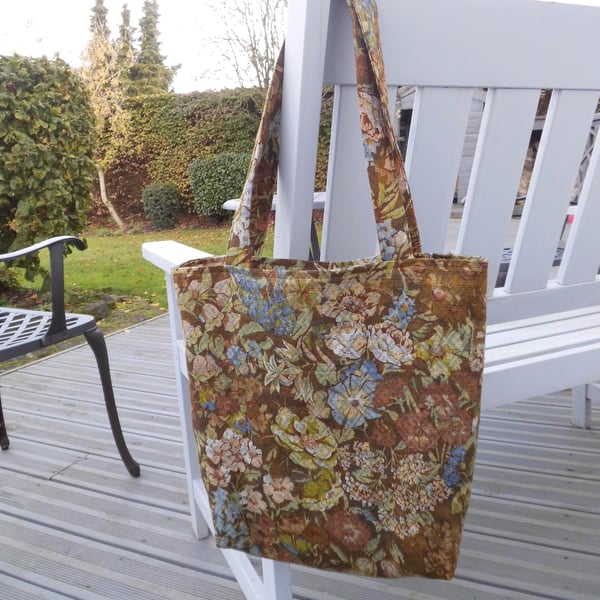 Tote bag shoulder bag in Liberty Cottage Garden Second