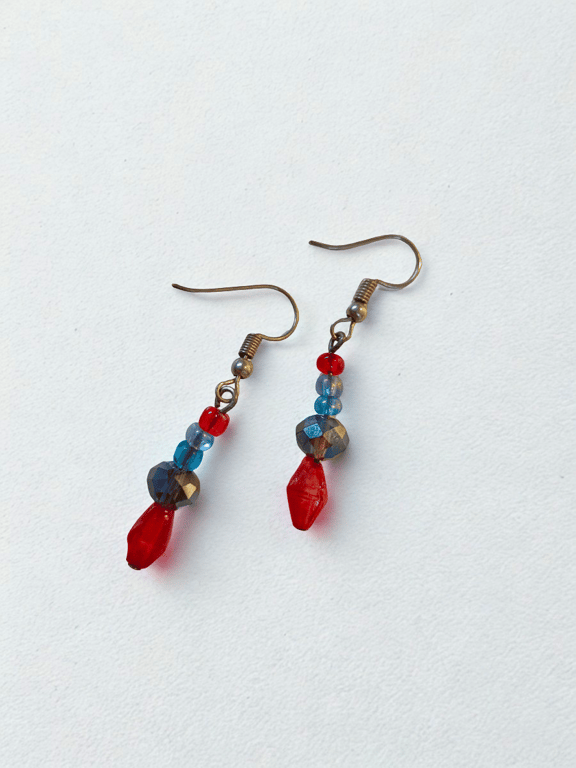 Oh So Pretty Glass Beaded Earrings