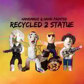 Recycled 2 Statue
