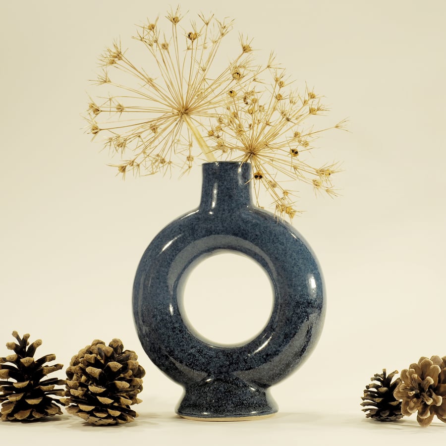 Ceramic Torus Vase - blue