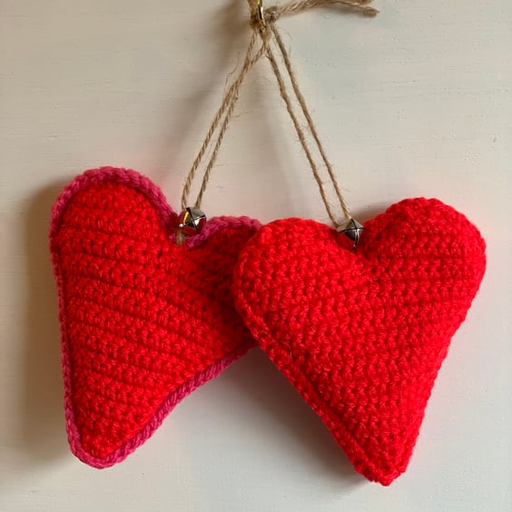 Hanging heart, valentines heart, crochet heart 