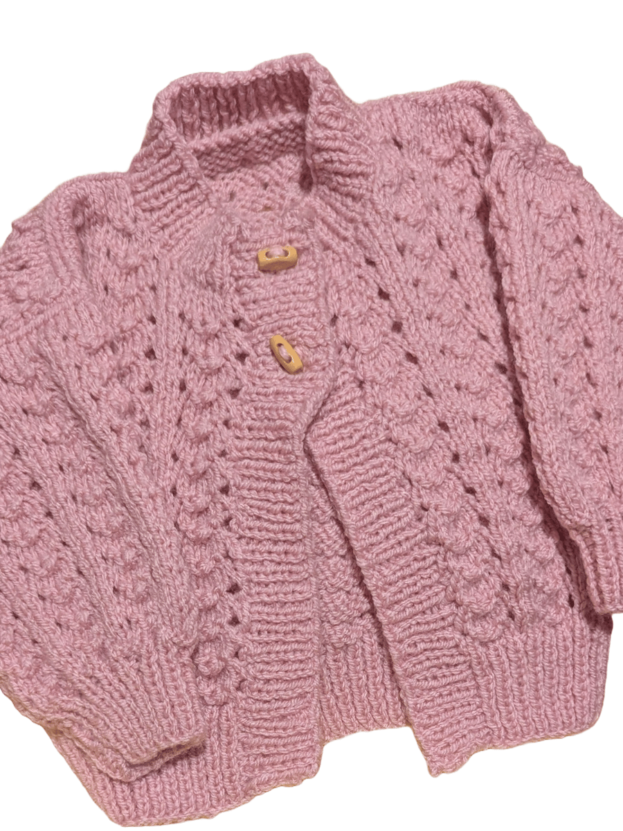 Pretty as a picture, that's how good your beauty will look in this perfect knit.