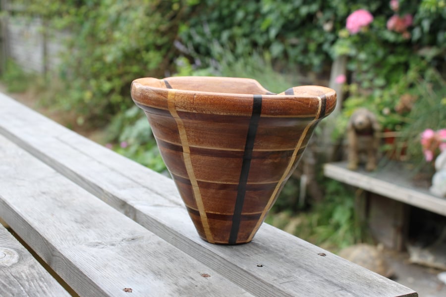 a wooden bowl with lovely wood grains