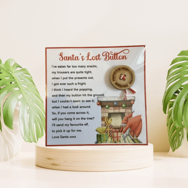 Santa’s Lost Button may be personalised.