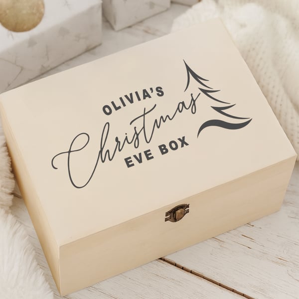 Personalised Christmas Eve Box Vinyl Sticker – Sleek Tree: Custom Gift Label